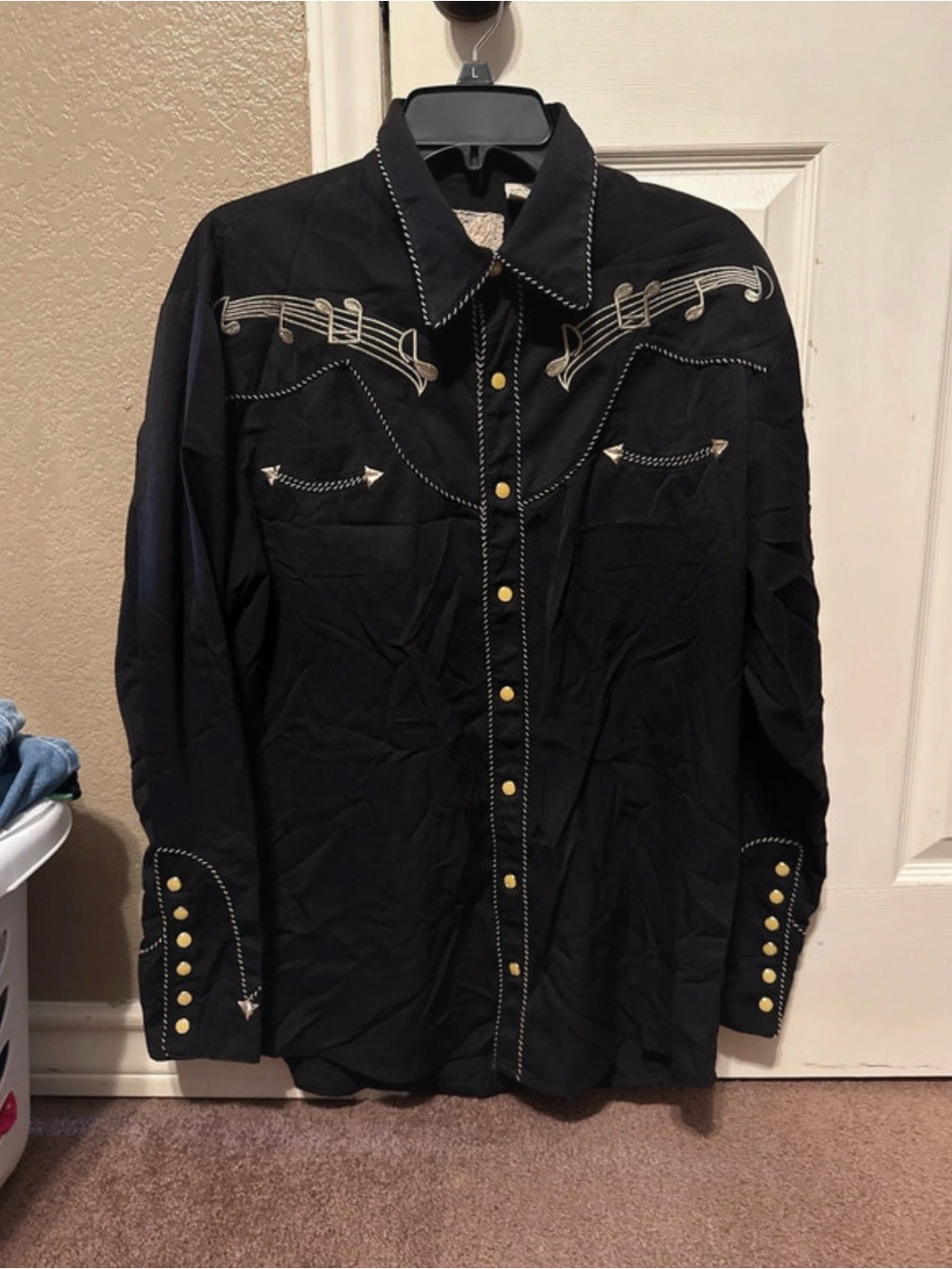 Scully Men’s Black Embroidered Musical Notes Western Pearl Snap Shirt